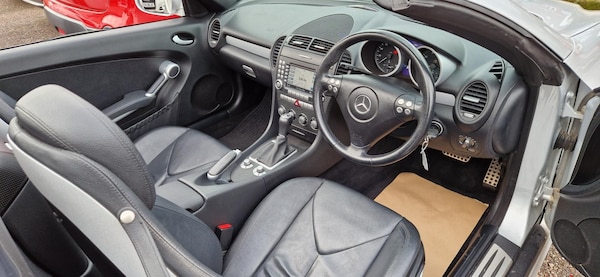 Used Mercedes-Benz SLK 2006 for sale - 69427023: Photo 12