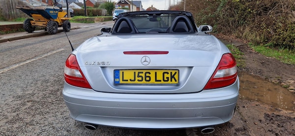 Used Mercedes-Benz SLK 2006 for sale - 69427023: Photo 3