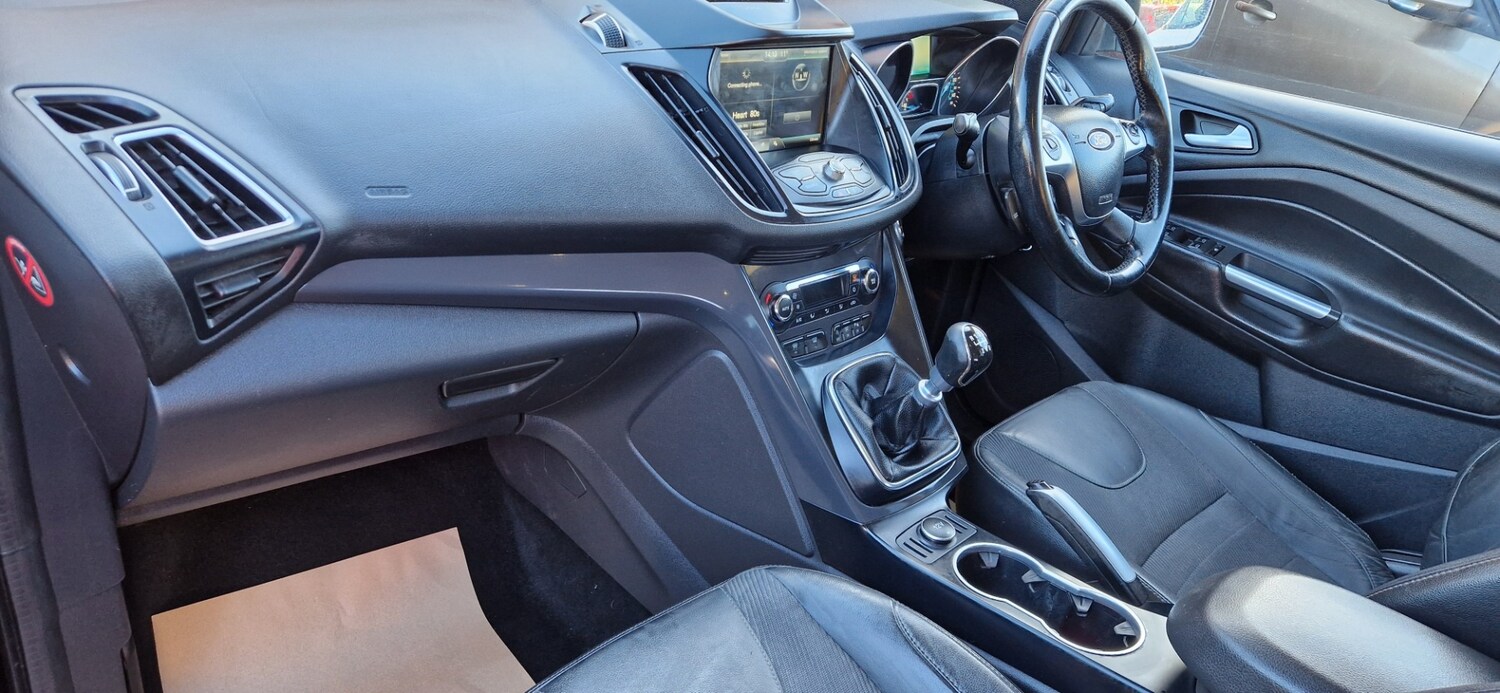 Used Ford Kuga 2015 for sale - 76374122: Photo 17