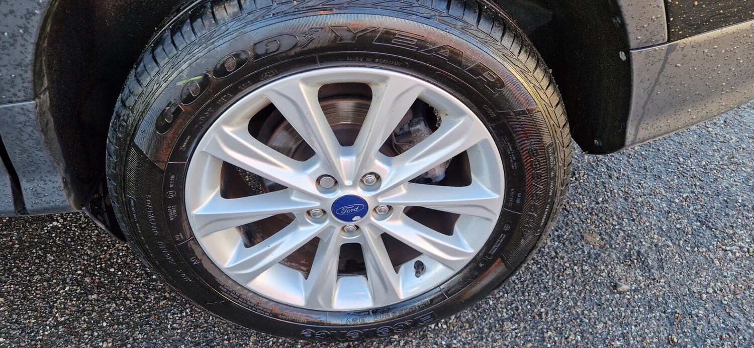 Used Ford Kuga 2015 for sale - 76374122: Photo 19