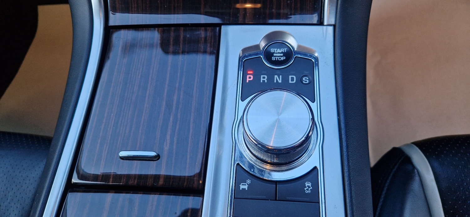 Used Jaguar XF 2015 for sale - 76894531: Photo 13