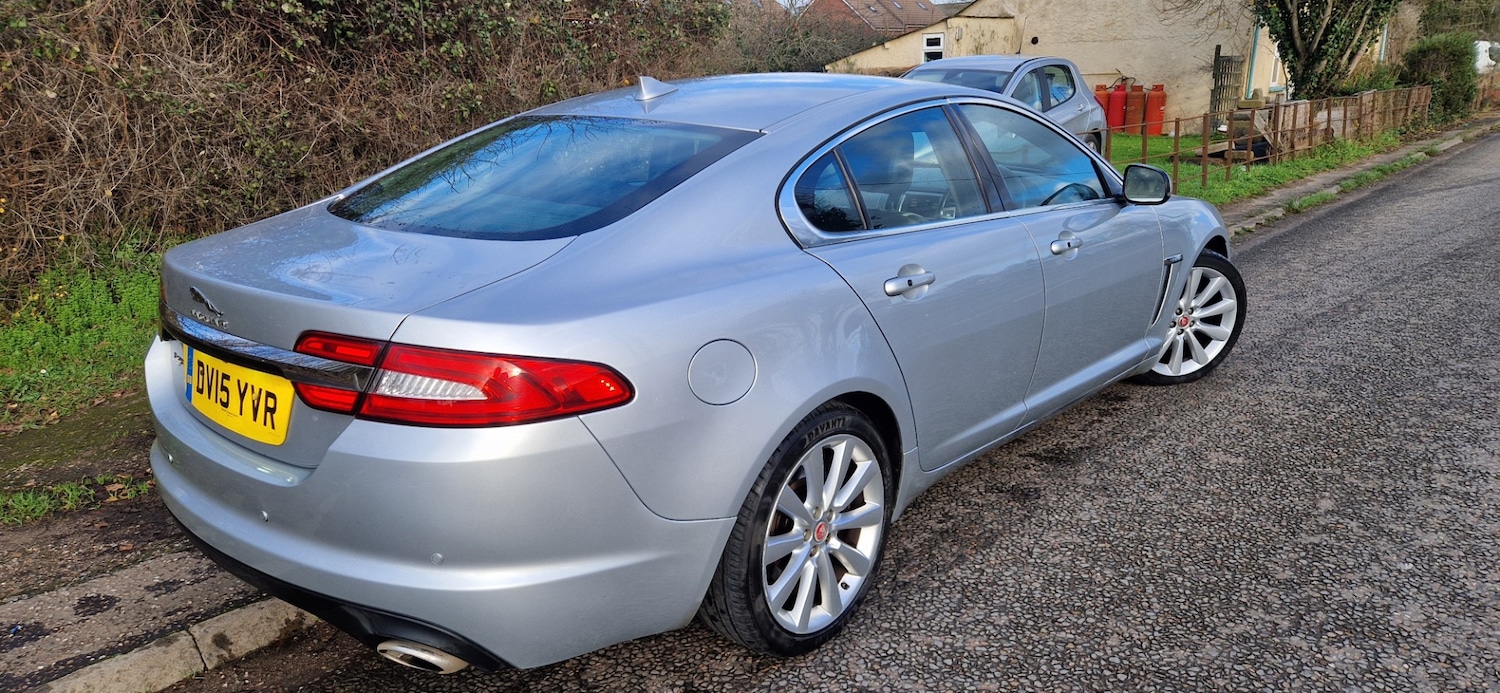 Used Jaguar XF 2015 for sale - 76894531: Photo 6
