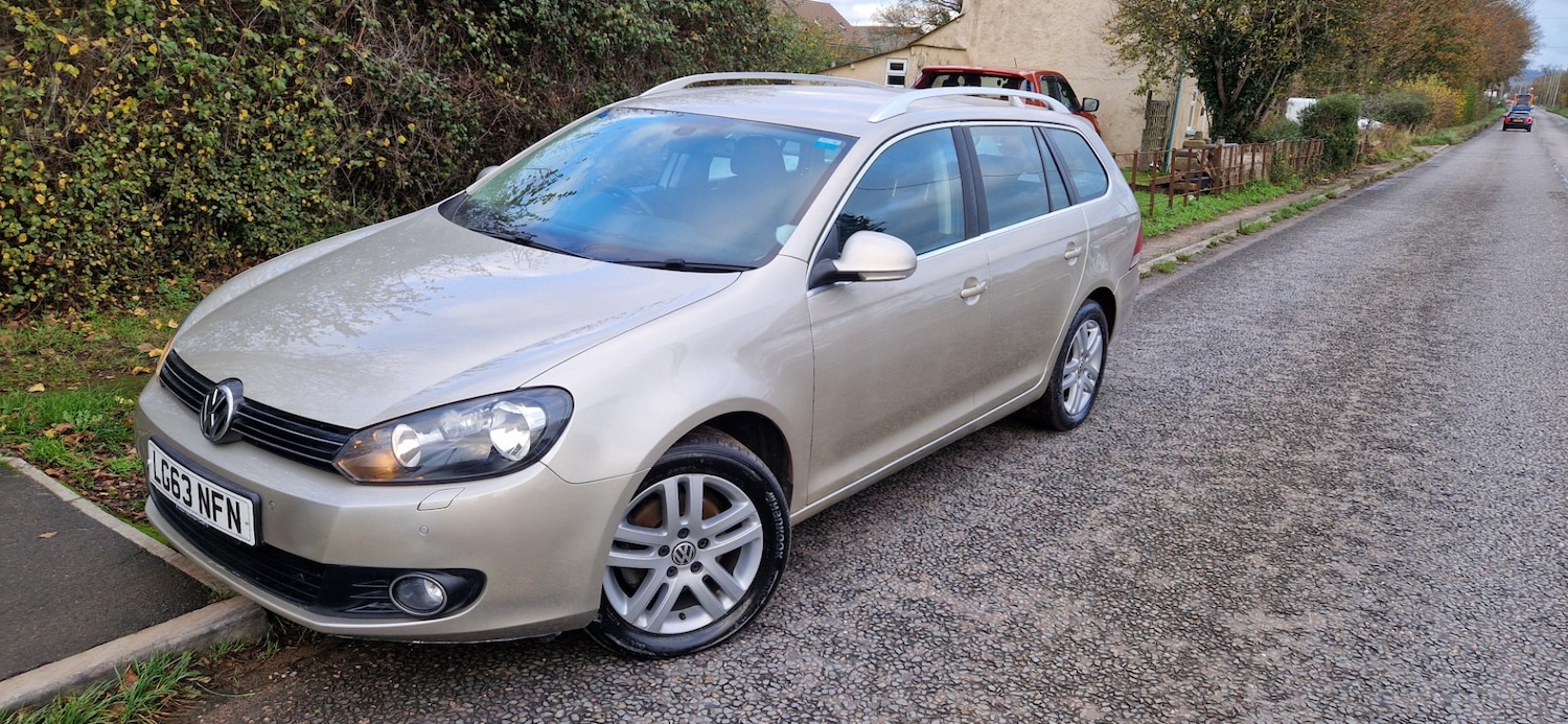 Used Volkswagen Golf 2013 for sale - 76589762: Photo 1