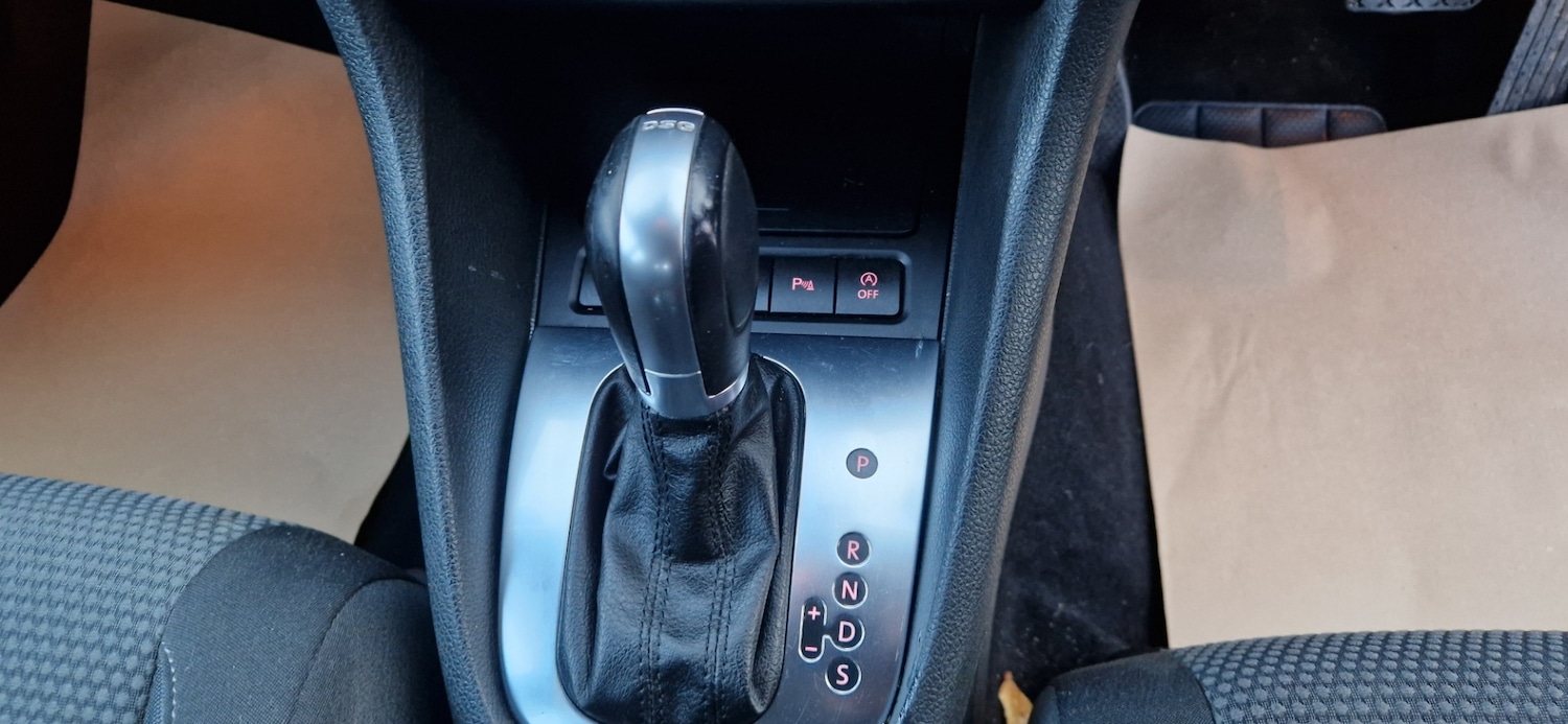 Used Volkswagen Golf 2013 for sale - 76589762: Photo 12