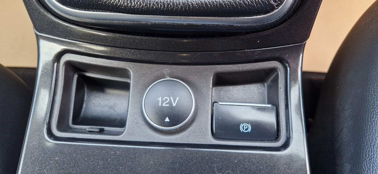 Used Ford Kuga 2018 for sale - 76436640: Photo 14