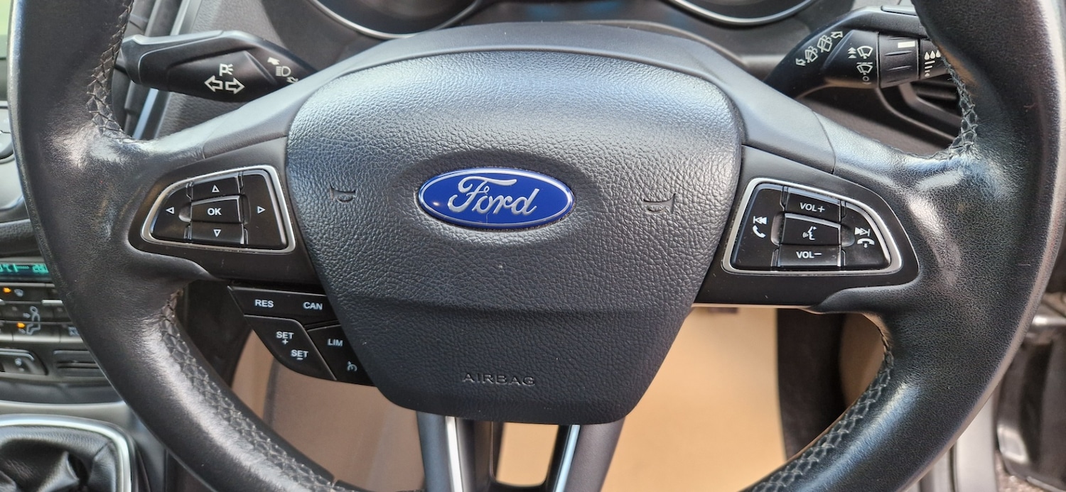 Used Ford Kuga 2018 for sale - 76436640: Photo 15