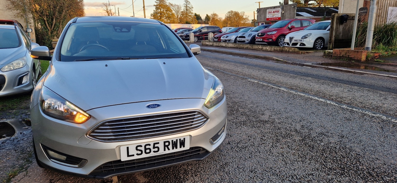 Used Ford Focus 2015 for sale - 76750187: Photo 4