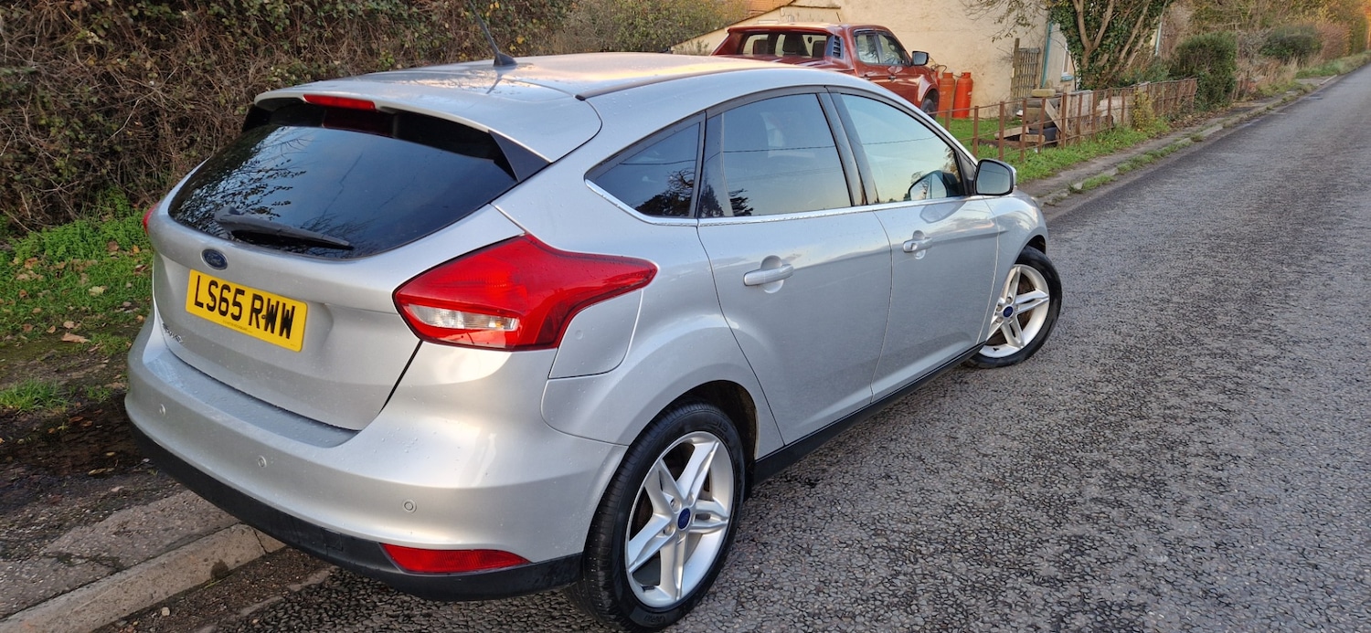 Used Ford Focus 2015 for sale - 76750187: Photo 6