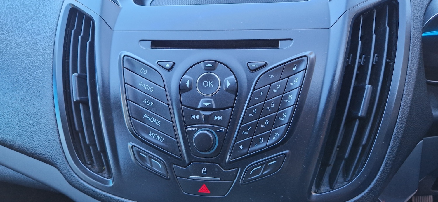 Used Ford Kuga 2014 for sale - 77934234: Photo 12