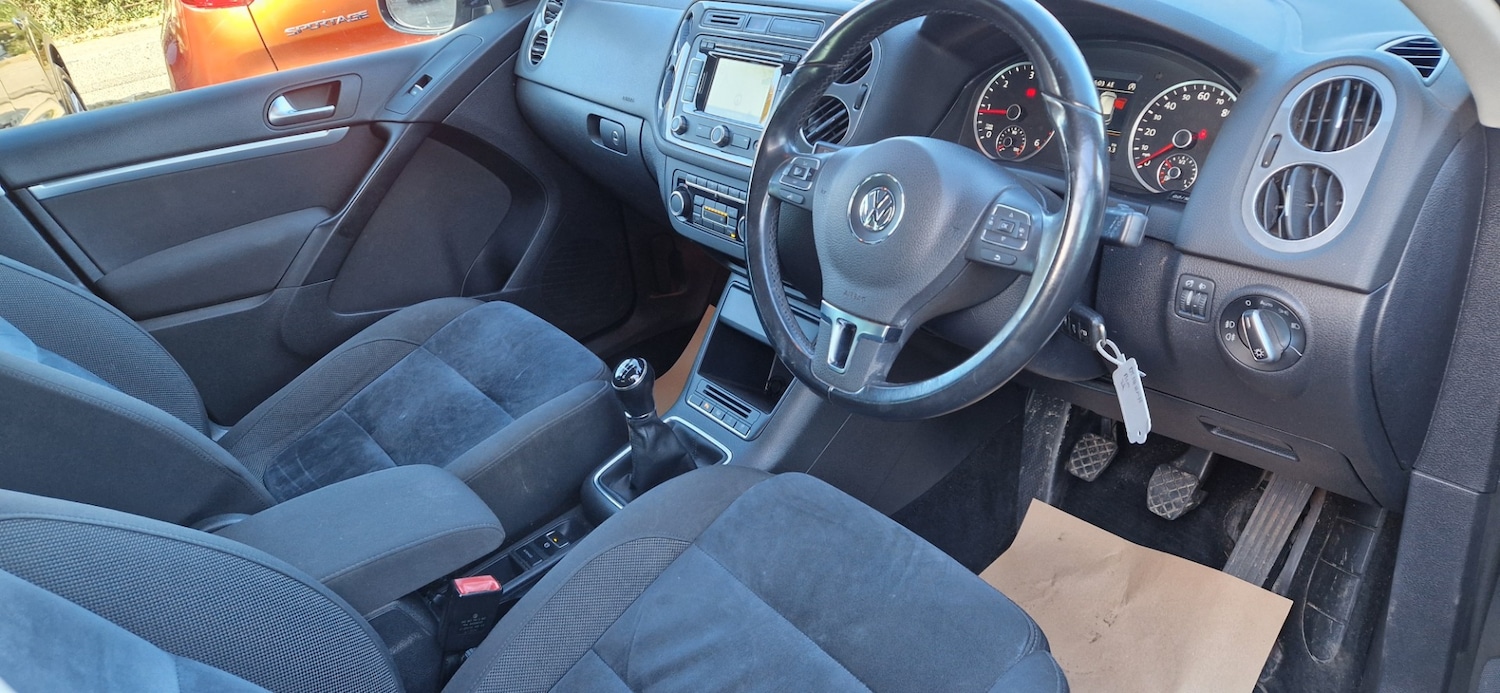 Used Volkswagen Tiguan 2014 for sale - 76375475: Photo 8