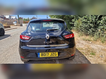 Used Renault Clio 2017 for sale - 79380994: Photo