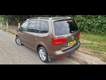 Used Volkswagen Touran 2011 for sale - 74882987: Photo