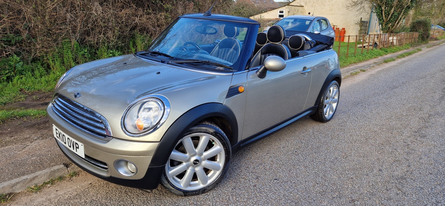 Used MINI Convertible 2010 for sale - 77718201: Photo 1