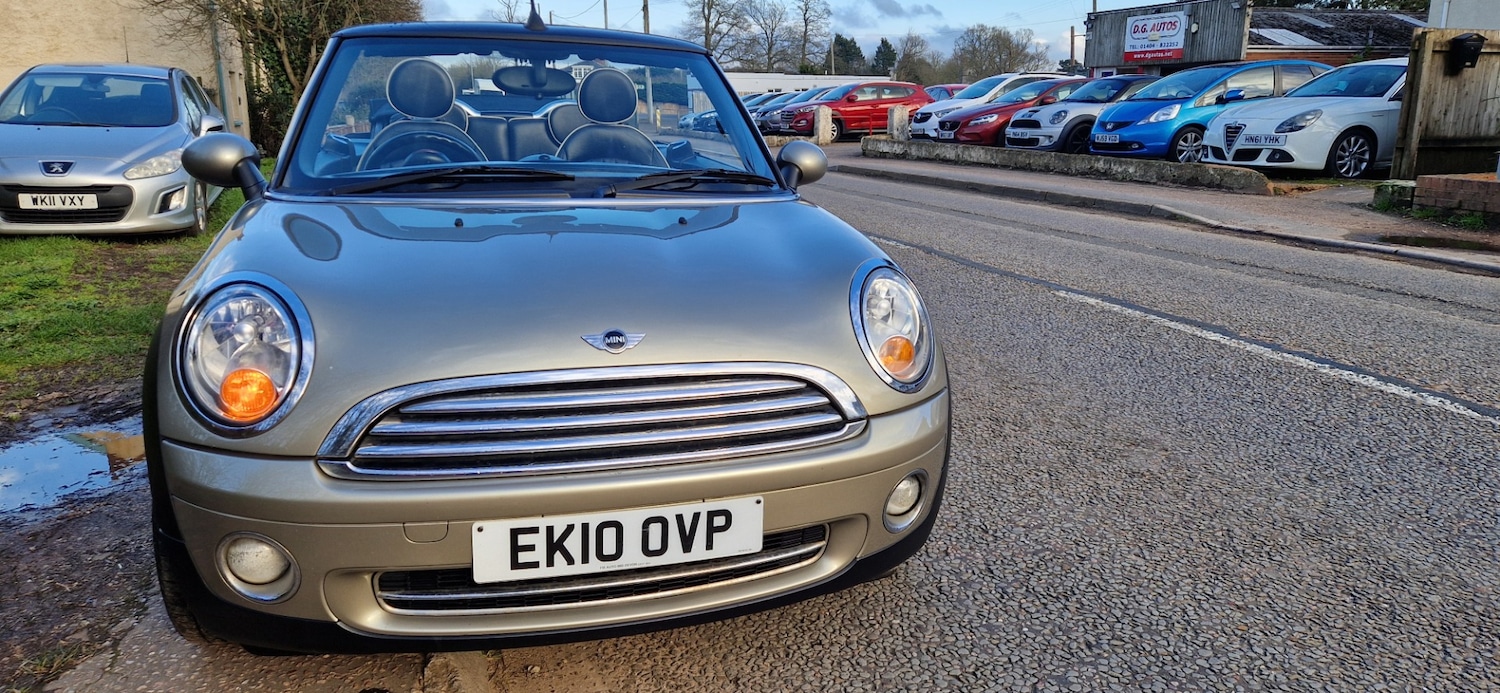 Used MINI Convertible 2010 for sale - 77718201: Photo 4