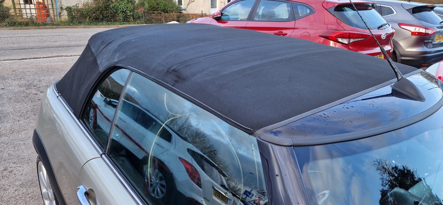 Used MINI Convertible 2010 for sale - 77718201: Photo 8