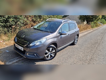 Used Peugeot 2008 2015 for sale - 79542662: Photo