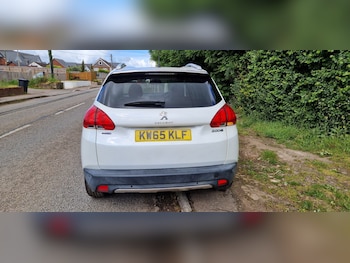 Used Peugeot 2008 2015 for sale - 78577885: Photo