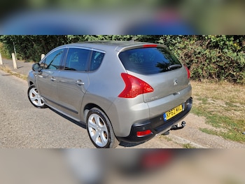 Used Peugeot 3008 2012 for sale - 75541790: Photo