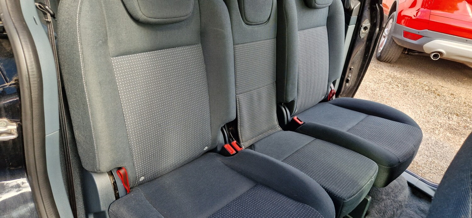 Used Ford Grand C-Max 2011 for sale - 78210025: Photo 18