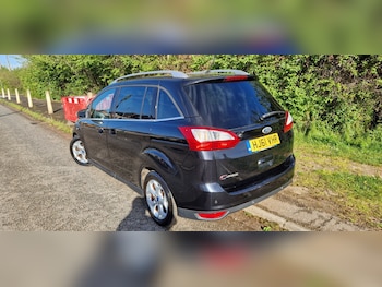 Used Ford Grand C-Max 2011 for sale - 78210025: Photo