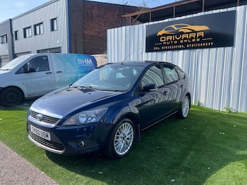 Used Ford Focus 2010 for sale - 76549303: Photo