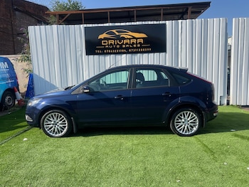 Used Ford Focus 2010 for sale - 76549303: Photo