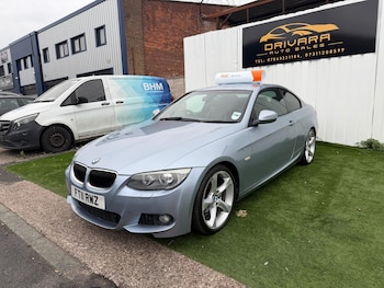 Used BMW 3 Series 2011 for sale - 76551999: Photo