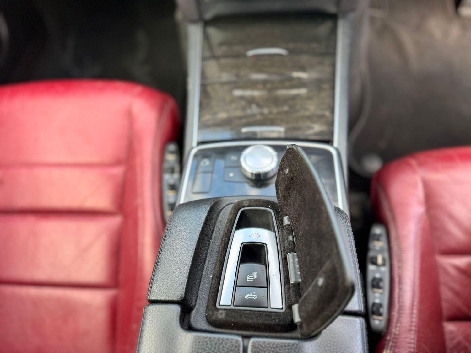 Used Mercedes-Benz E Class 2014 for sale - 76550067: Photo 26