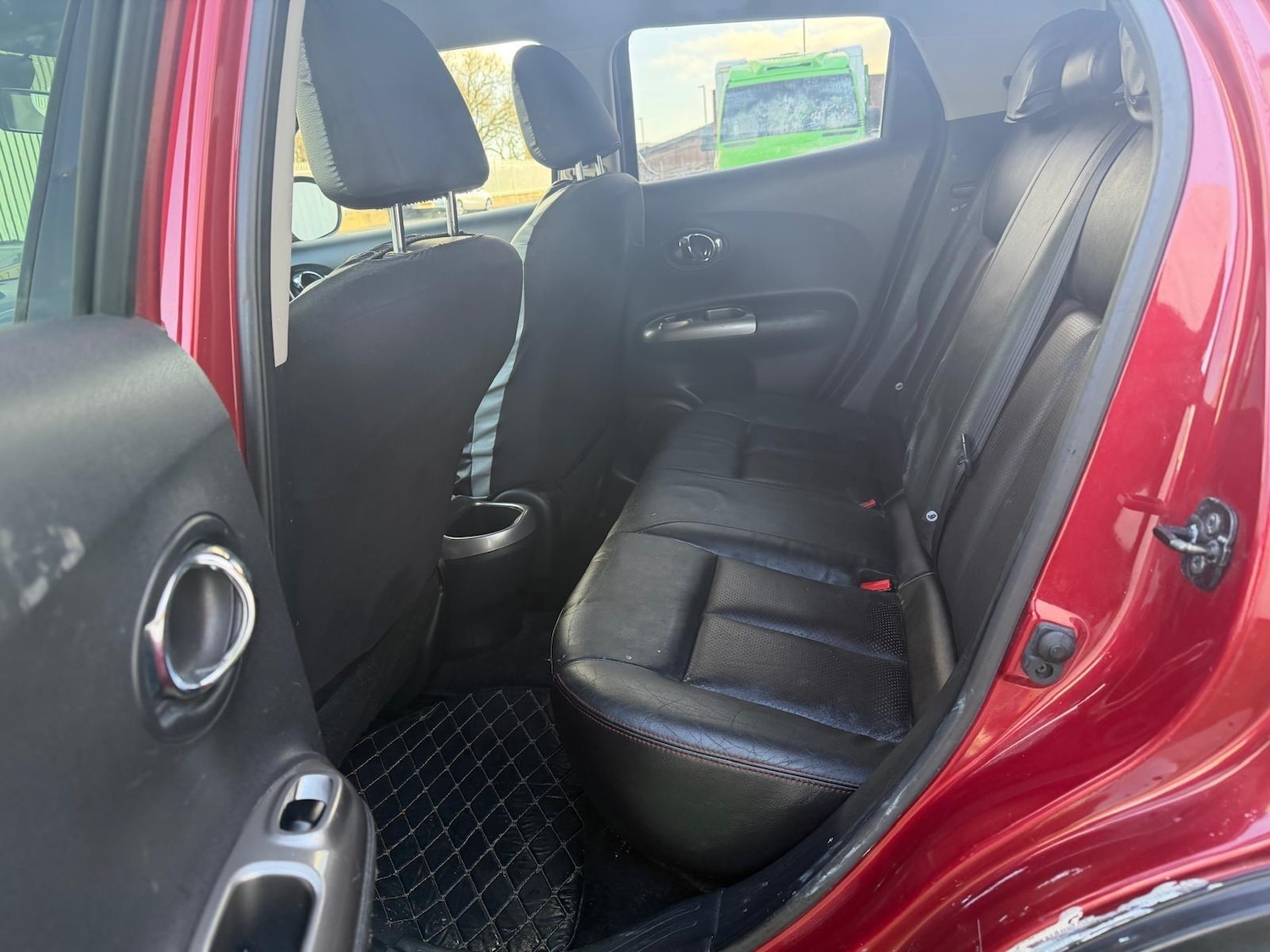 Used Nissan Juke 2013 for sale - 77073880: Photo 10