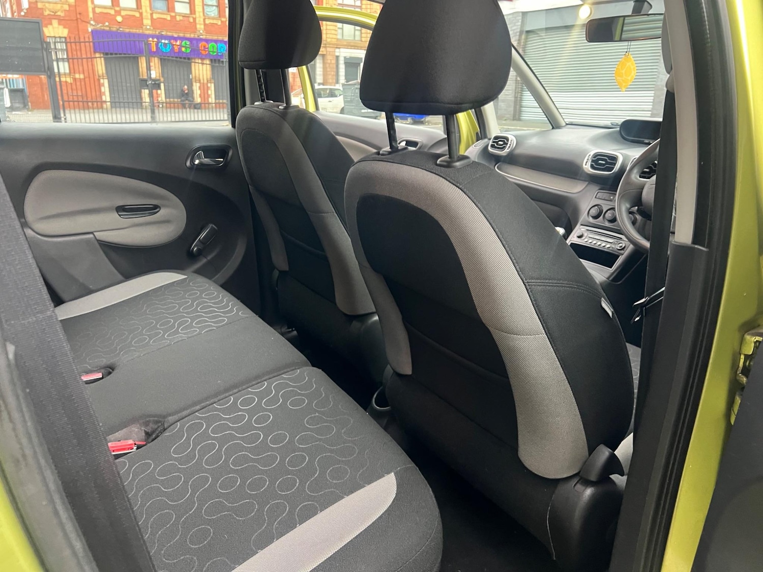 Used Citroen C3 Picasso 2010 for sale - 76666609: Photo 20