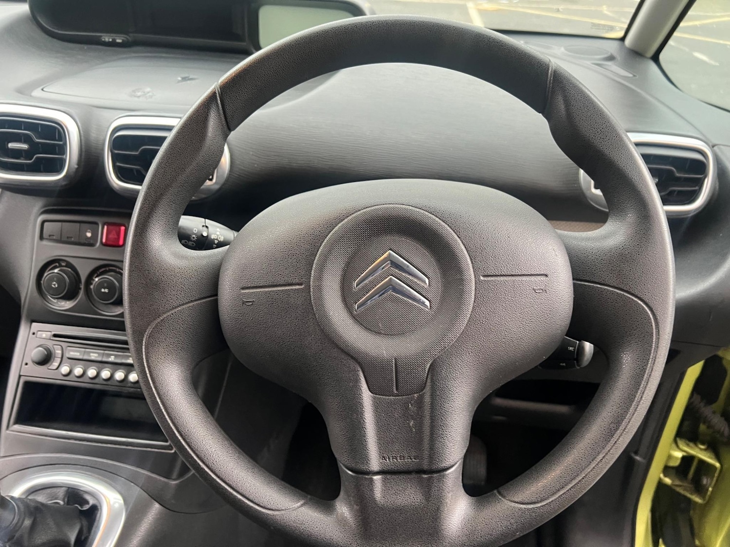 Used Citroen C3 Picasso 2010 for sale - 76952939: Photo 24