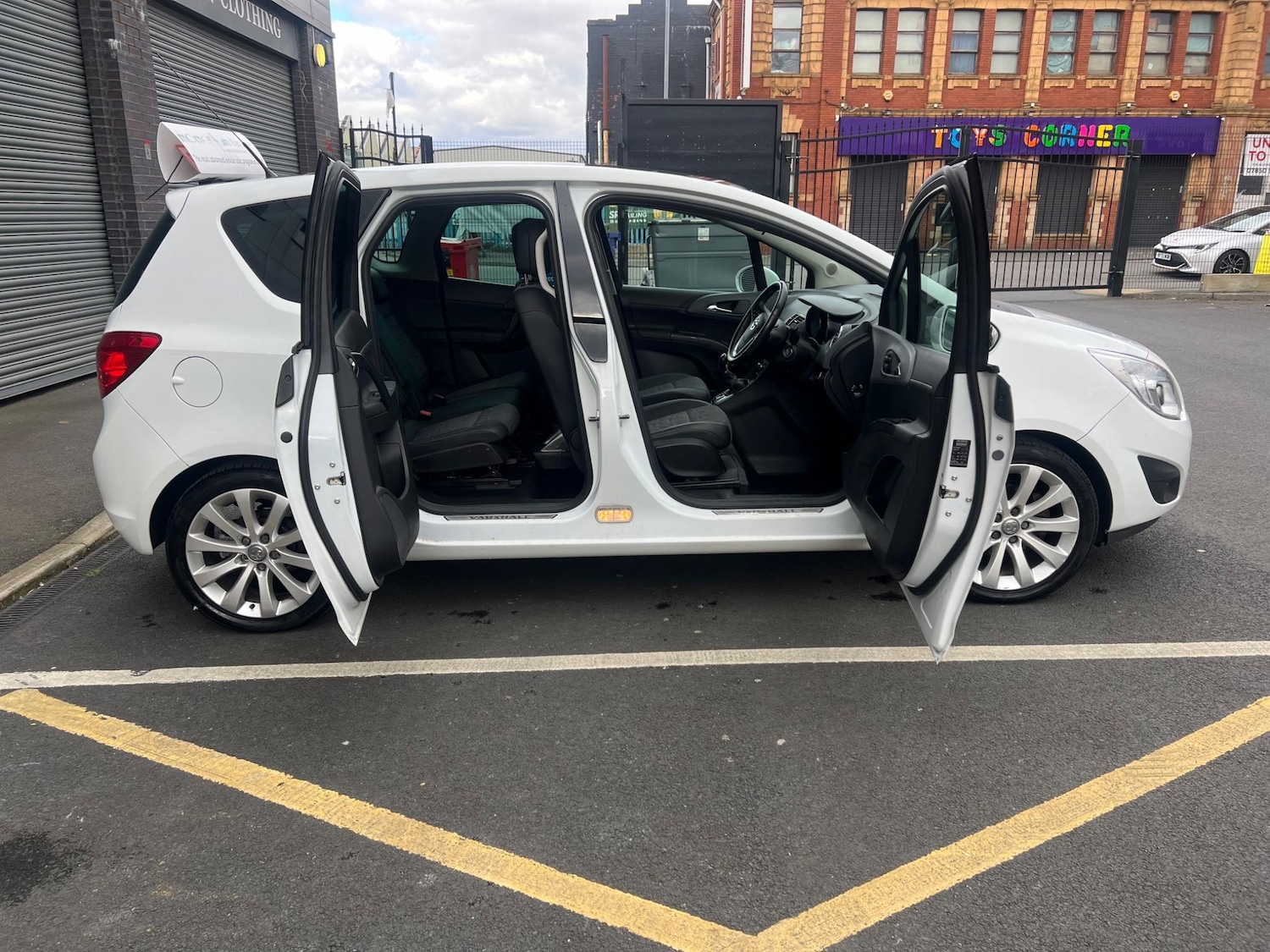 Used Vauxhall Meriva 2012 for sale - 77016052: Photo 24