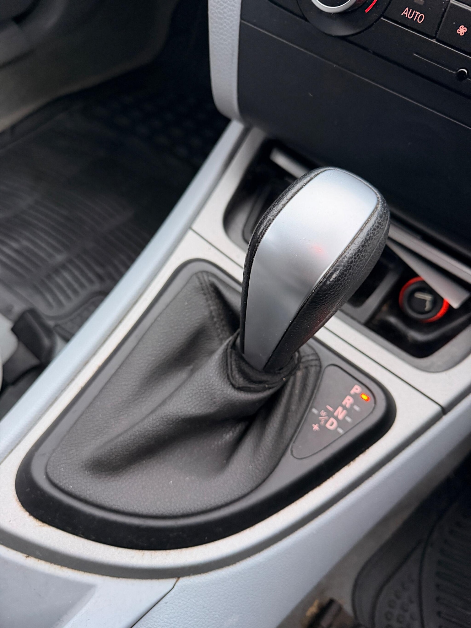 Used BMW 1 Series 2009 for sale - 76952426: Photo 7