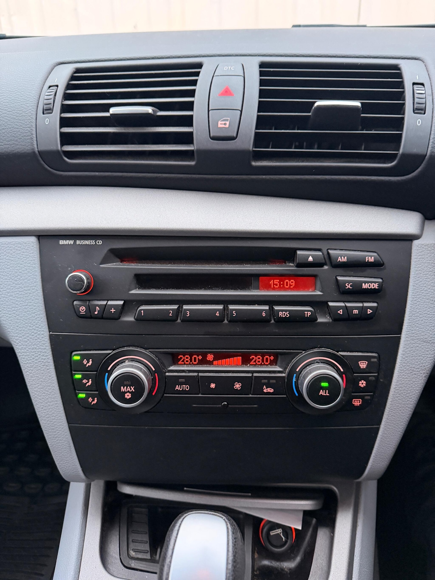 Used BMW 1 Series 2009 for sale - 76952426: Photo 8