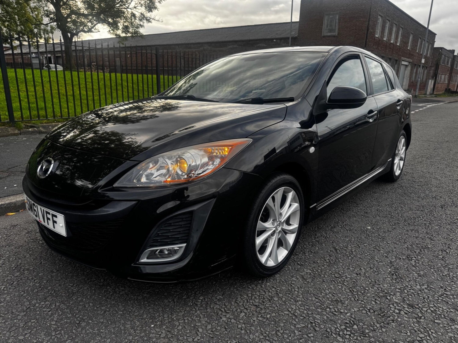 Used Mazda Mazda3 2011 for sale - 76552000: Photo 4