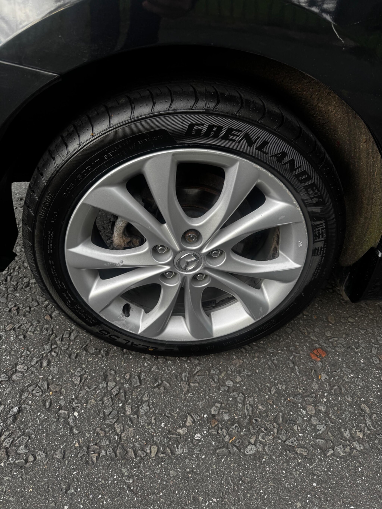 Used Mazda Mazda3 2011 for sale - 76552000: Photo 5