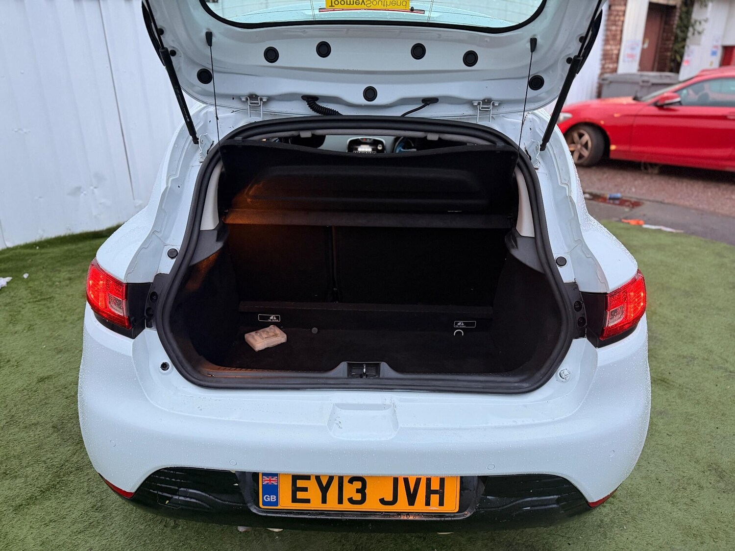 Used Renault Clio 2013 for sale - 76771680: Photo 11