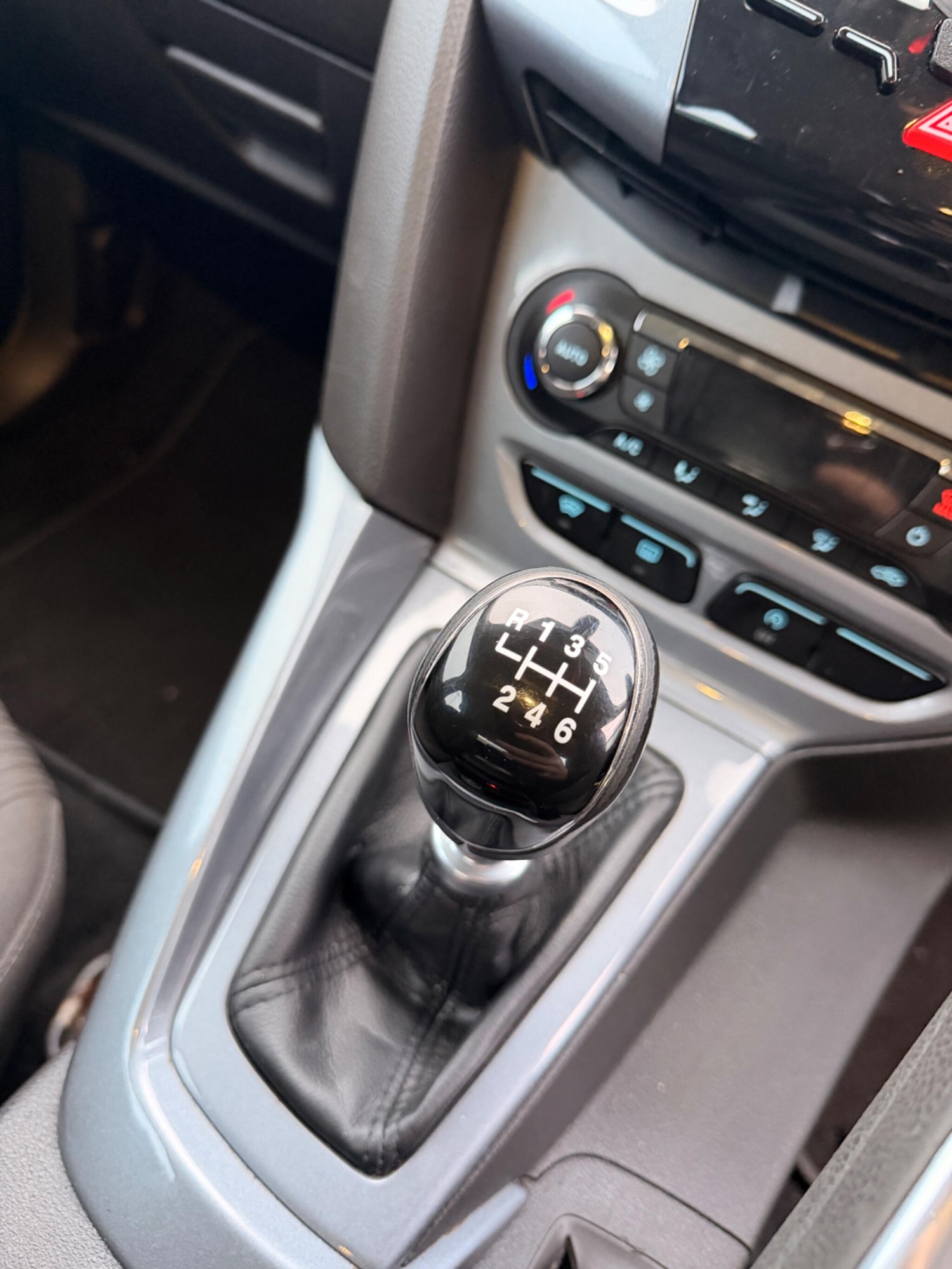 Used Ford Focus 2012 for sale - 77050028: Photo 16