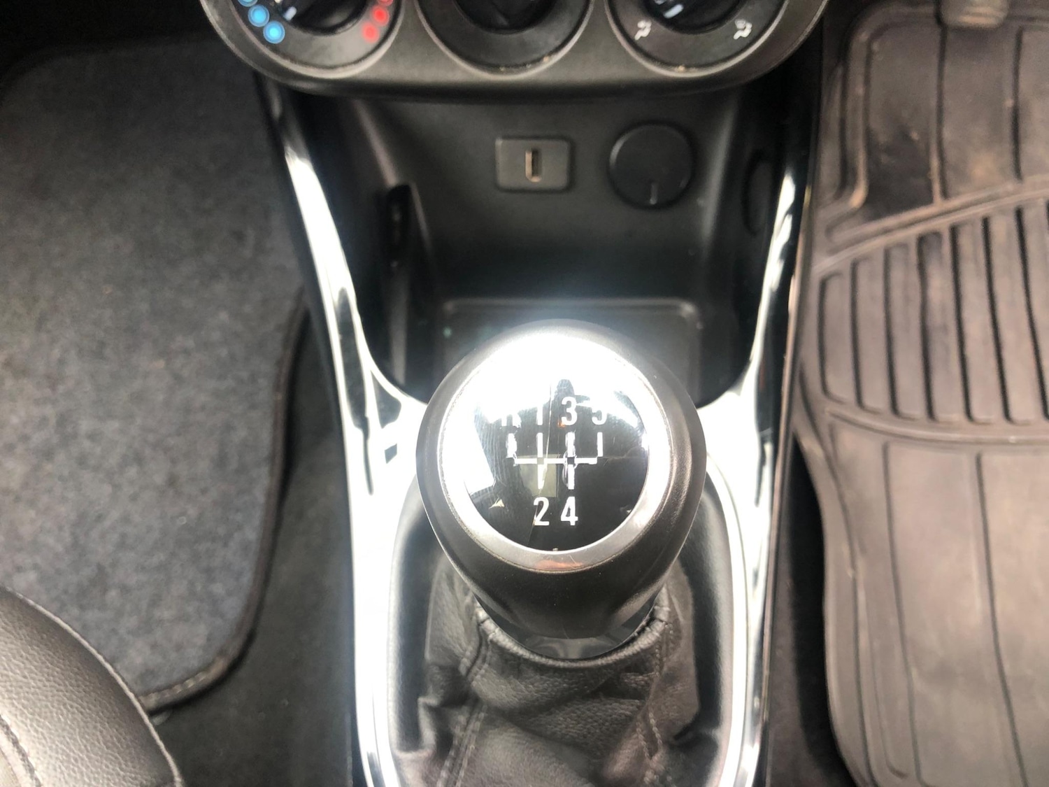 Used Vauxhall Corsa 2015 for sale - 76953387: Photo 19