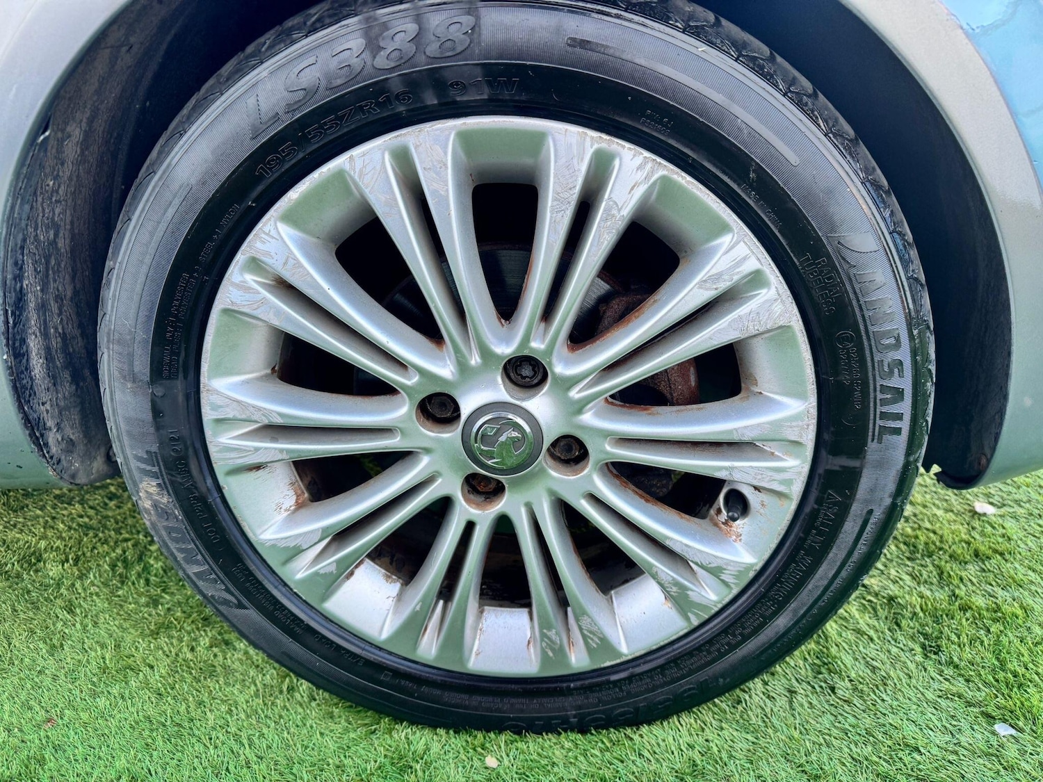 Used Vauxhall Corsa 2011 for sale - 76549192: Photo 12