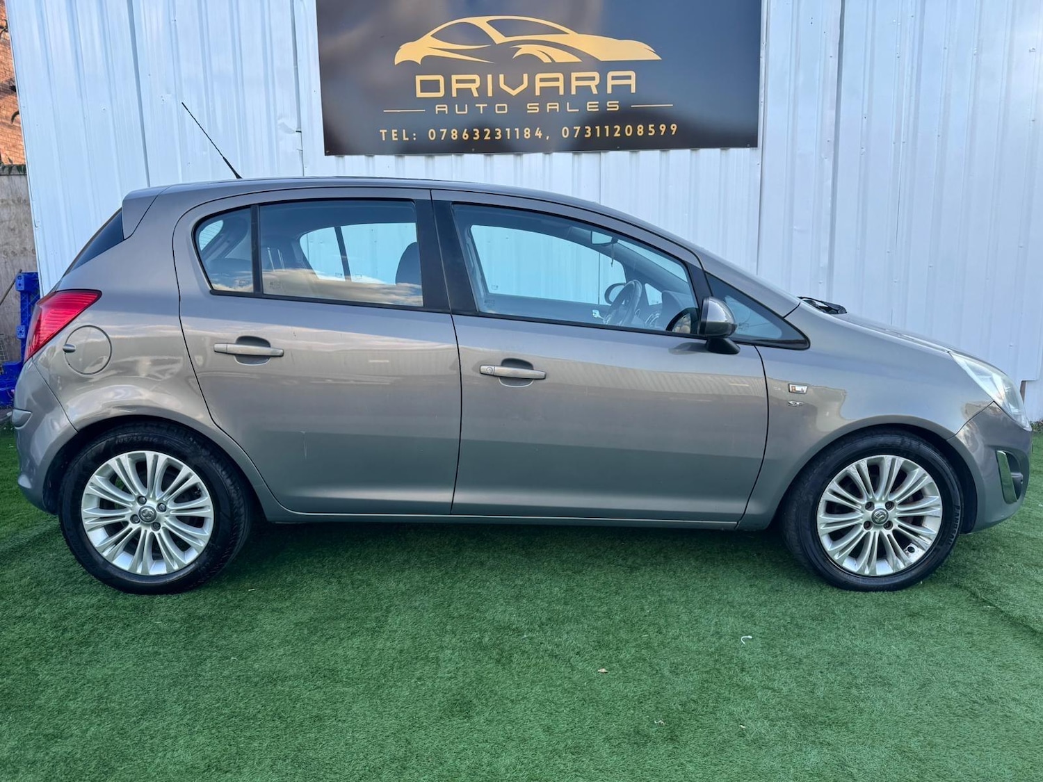 Used Vauxhall Corsa 2011 for sale - 76549192: Photo 8