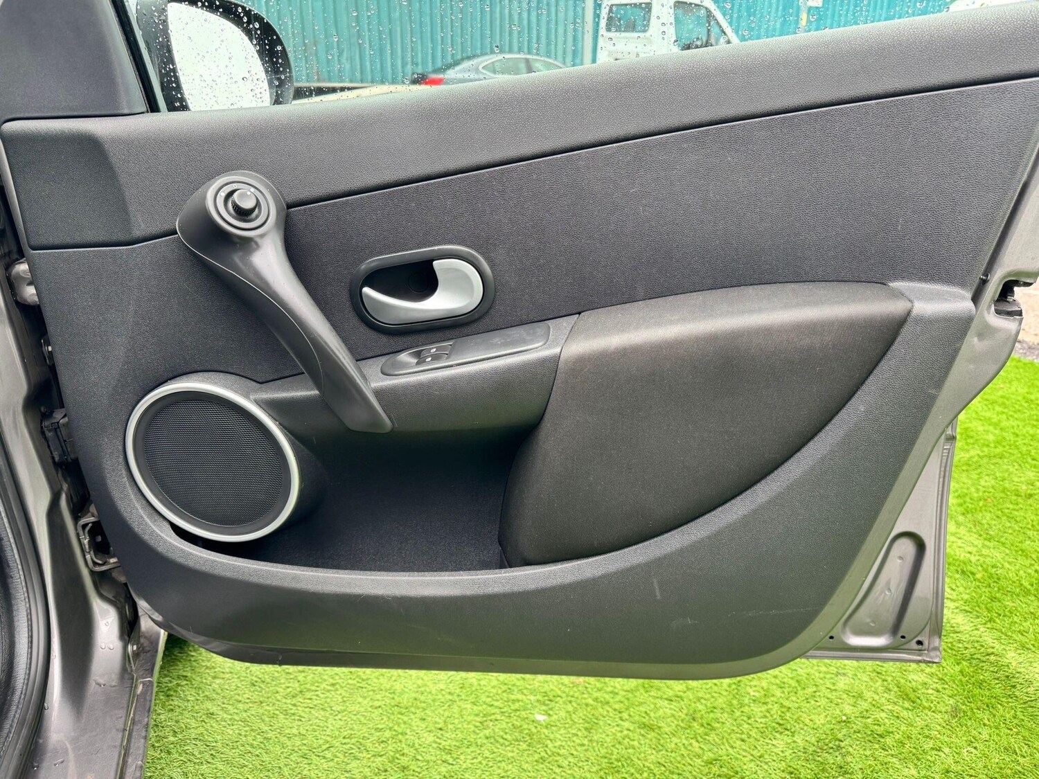 Used Renault Clio for sale - 76549290: Photo 13