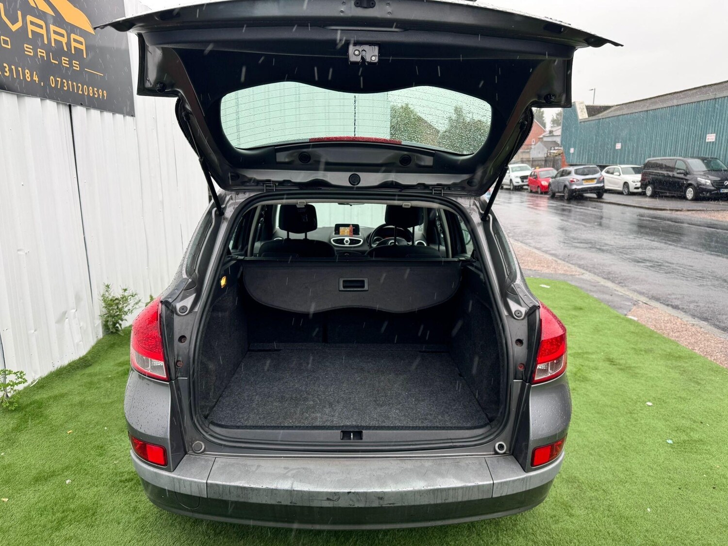 Used Renault Clio for sale - 76549290: Photo 14