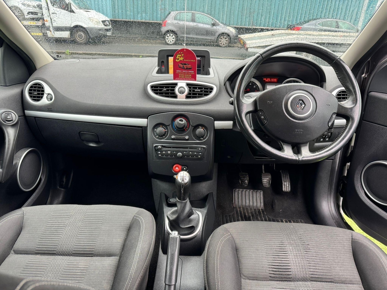 Used Renault Clio for sale - 76549290: Photo 8