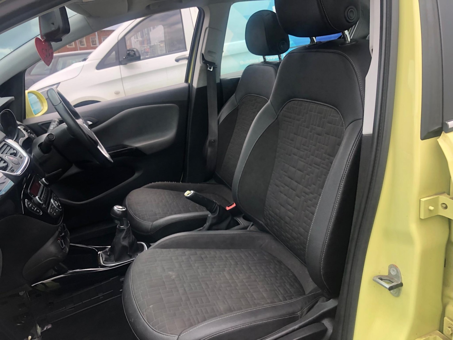 Used Vauxhall Corsa for sale - 76550762: Photo 9