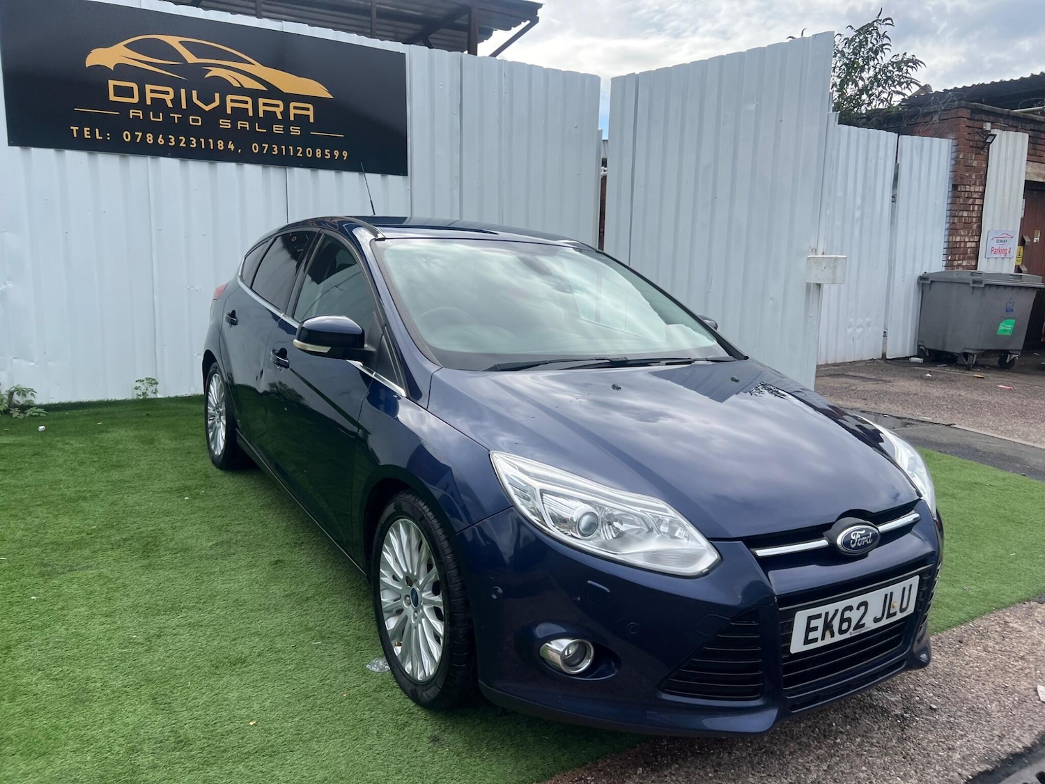 Used Ford Focus for sale - 76549405: Photo 1