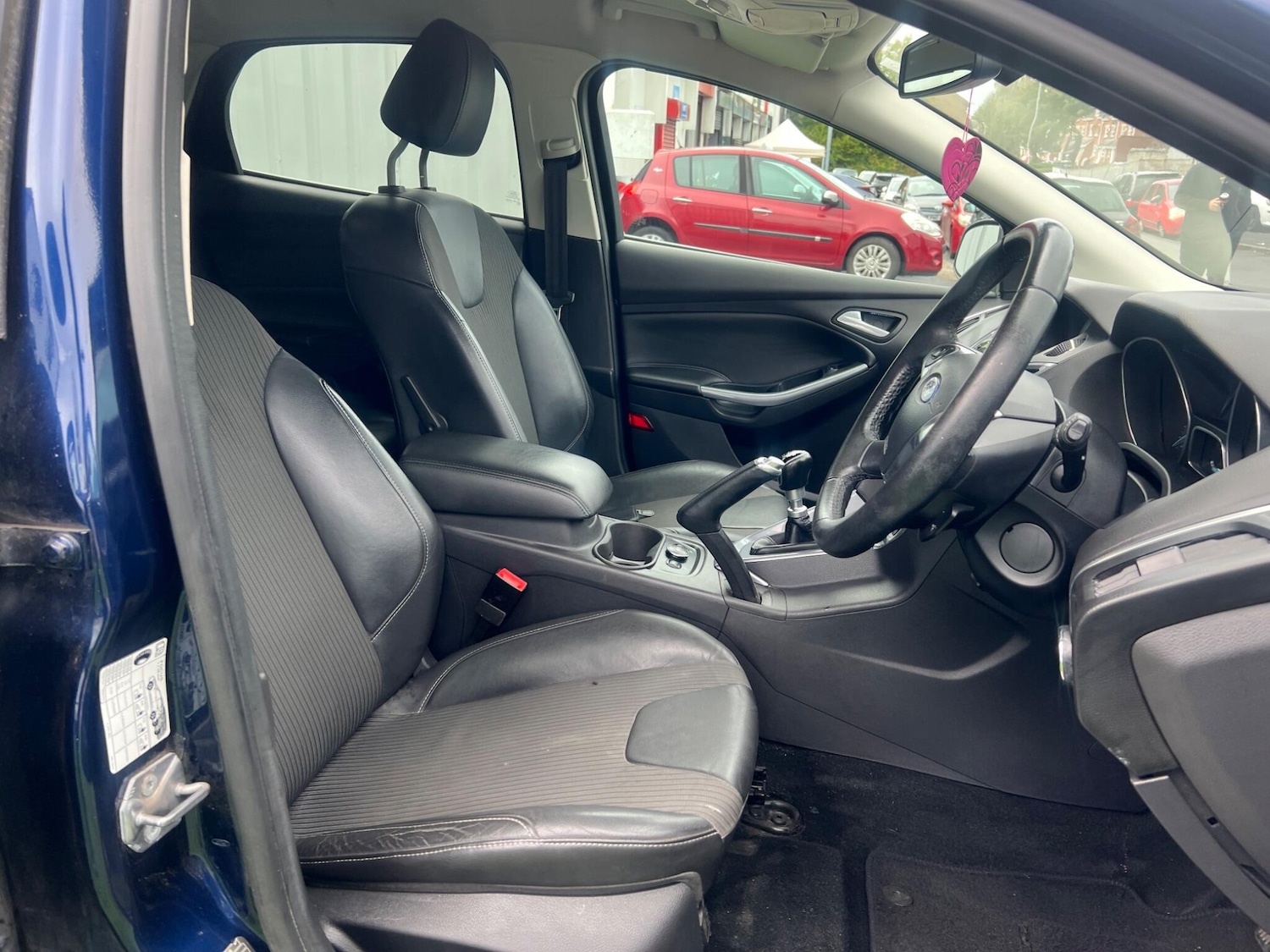 Used Ford Focus for sale - 76549405: Photo 17