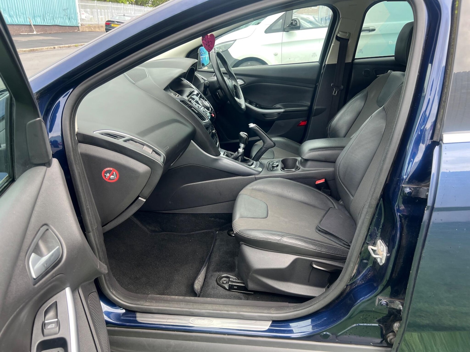 Used Ford Focus for sale - 76549405: Photo 6