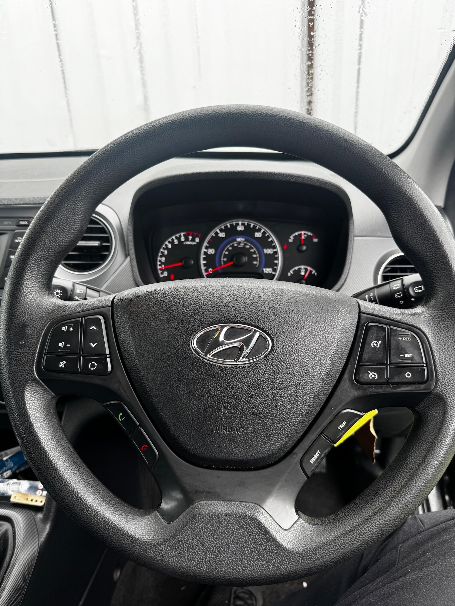 Used Hyundai i10 2017 for sale - 76561353: Photo 15