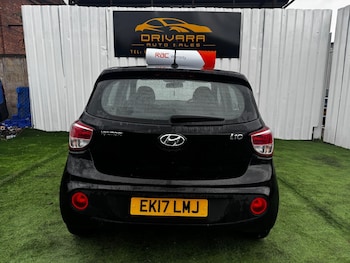 Used Hyundai i10 2017 for sale - 76561353: Photo